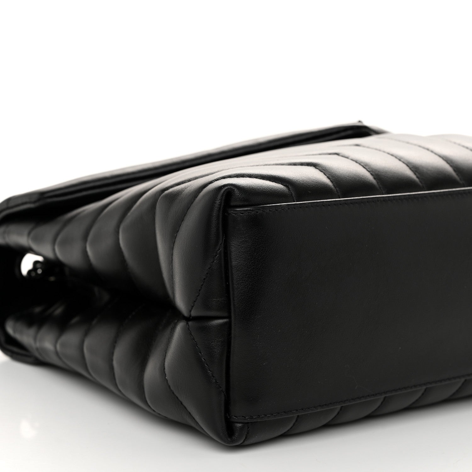 Saint Laurent Calfskin Y Quilted Monogram Monochrome Medium Loulou Chain Satchel Black 9 of 10