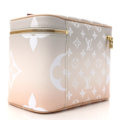 Louis Vuitton Monogram Giant By The Pool Nice BB Brume 3 of 6
