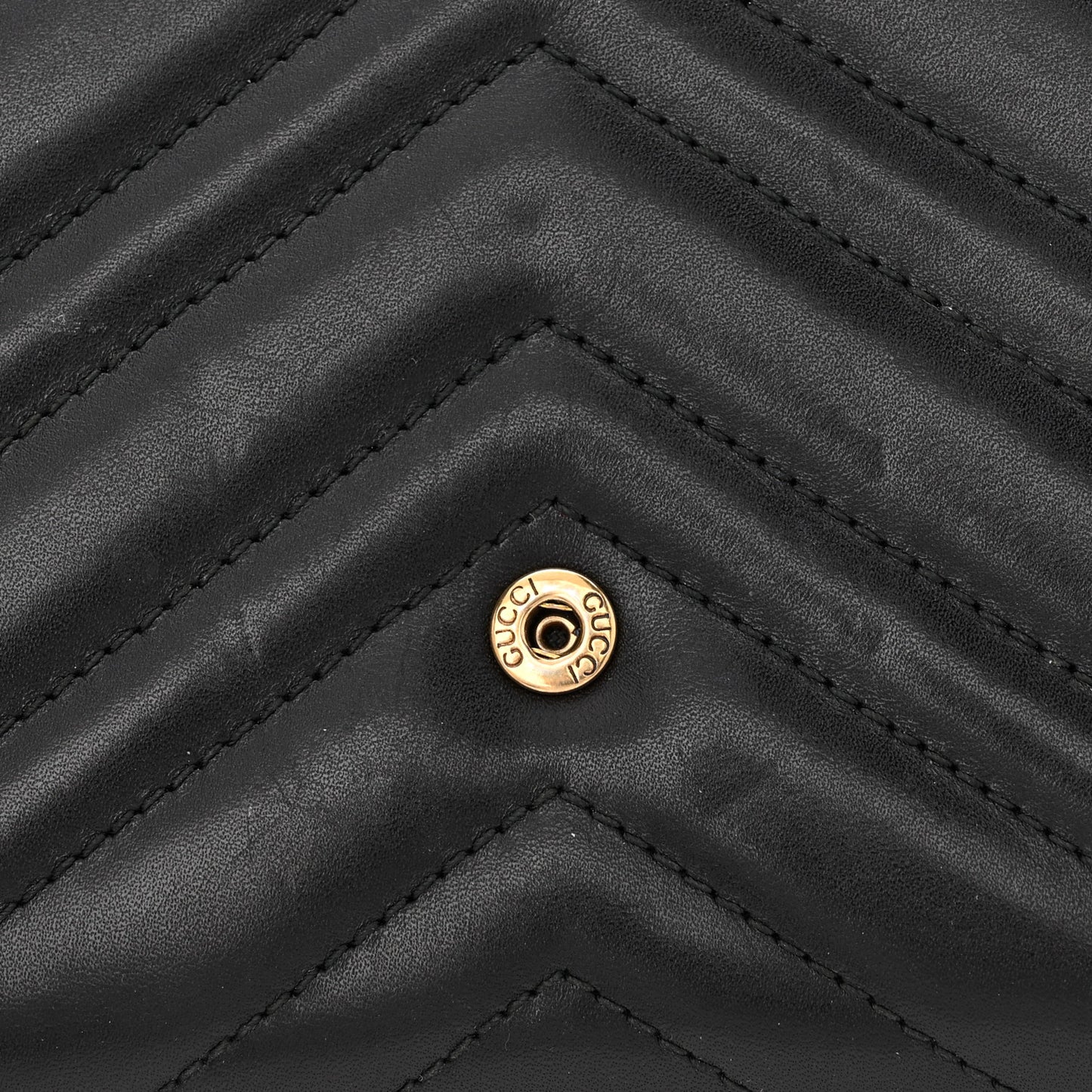 Calfskin Matelasse GG Marmont Chain Wallet Black