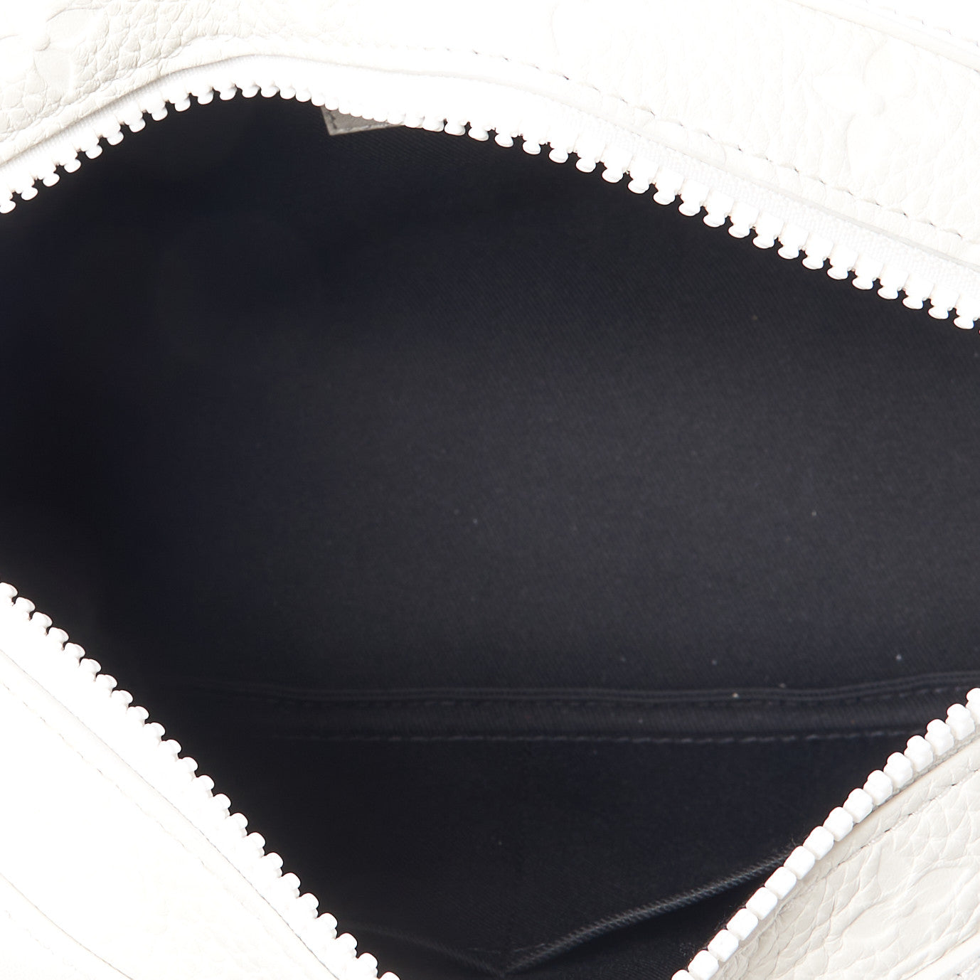 Louis Vuitton Taurillon Monogram Solar Ray Soft Trunk Powder White 6 of 9