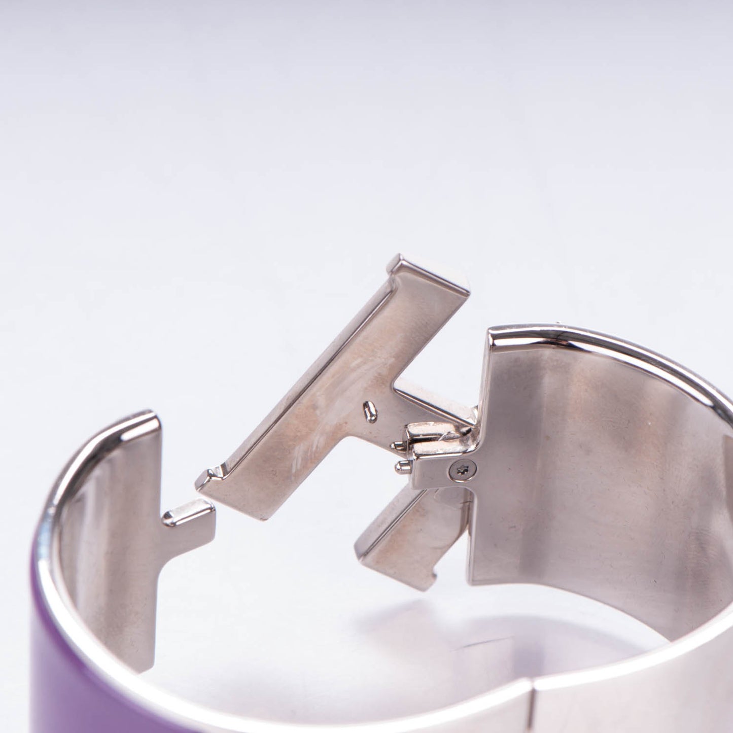 Enamel Extra Wide Clic Clac H Bracelet GM Pourpre
