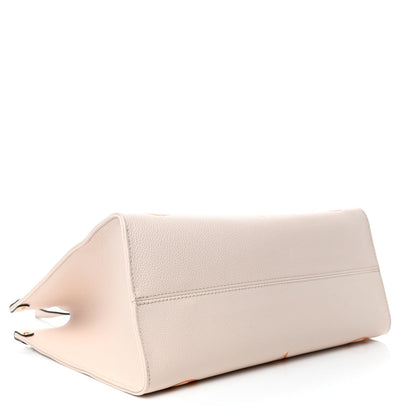 Louis Vuitton Empreinte Monogram Giant By The Pool Onthego MM Cream Saffron 3 of 4