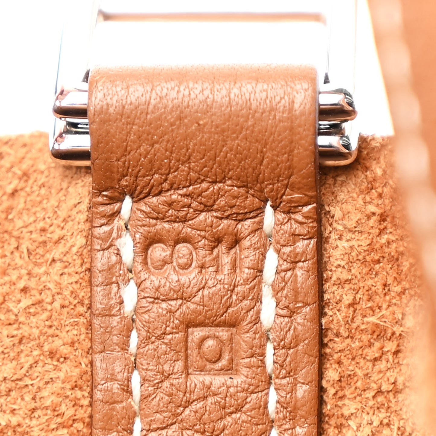 Taurillon Clemence Picotin Lock 18 PM Gold