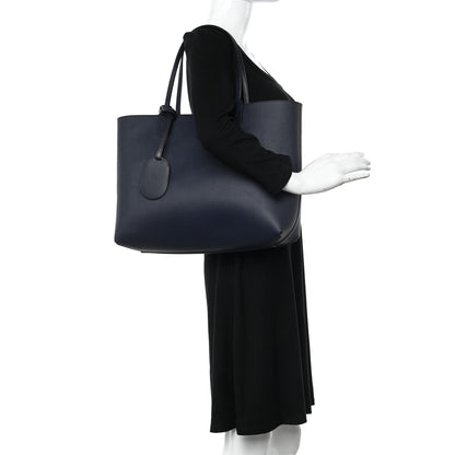 Gucci GG Supreme Monogram Blooms Medium Reversible Tote Beige Blue Navy 2 of 17