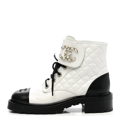 Chanel Shiny Goatskin Calfskin Quilted Lace Up Combat Boots 40.5 Black White 1 of 9