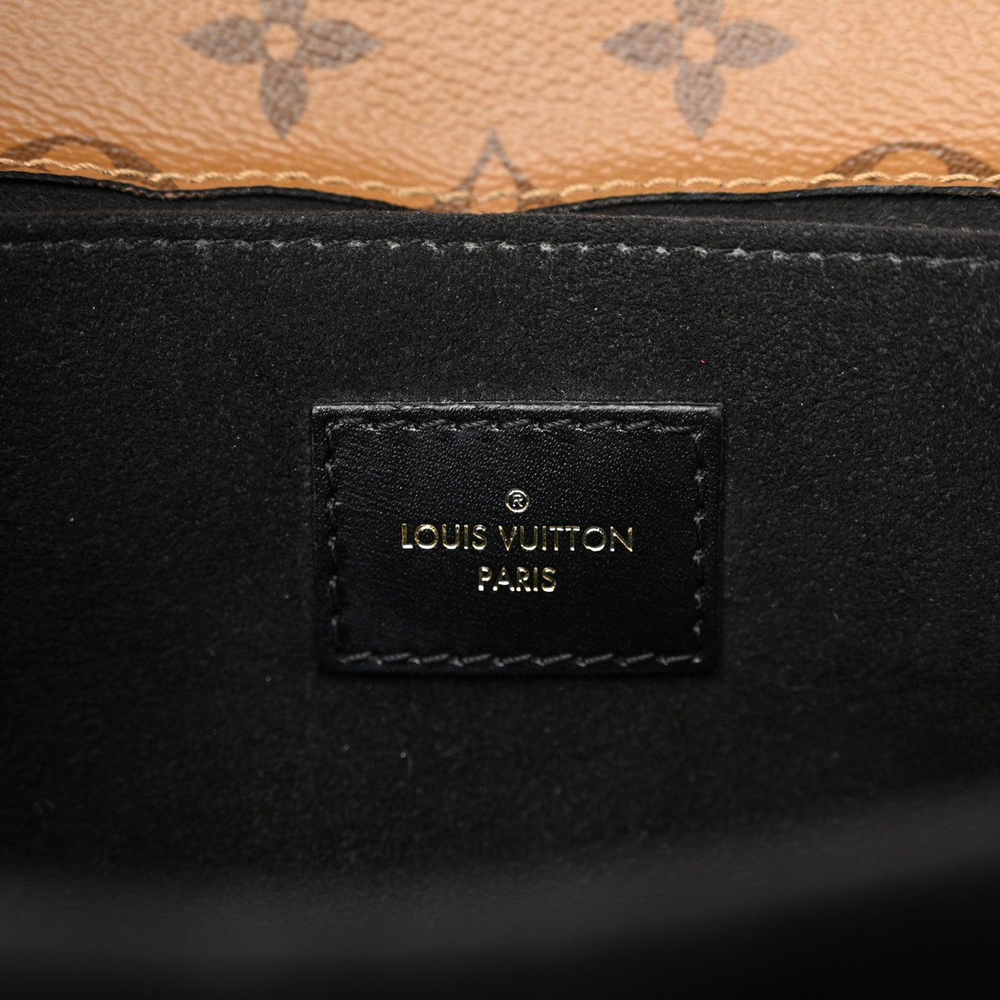Reverse Monogram Pochette Metis