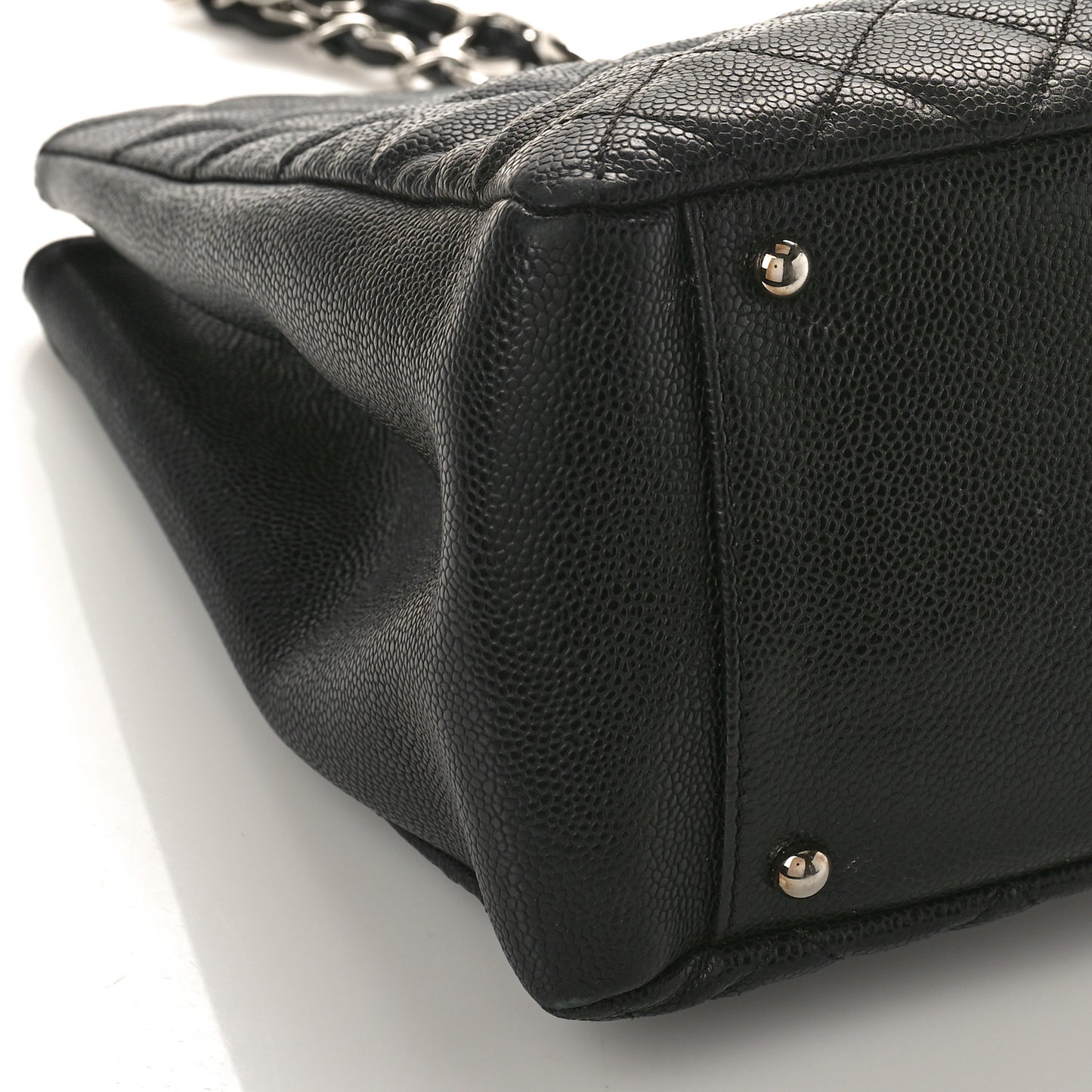 Caviar Quilted XL Grand Shopping Tote GST Black