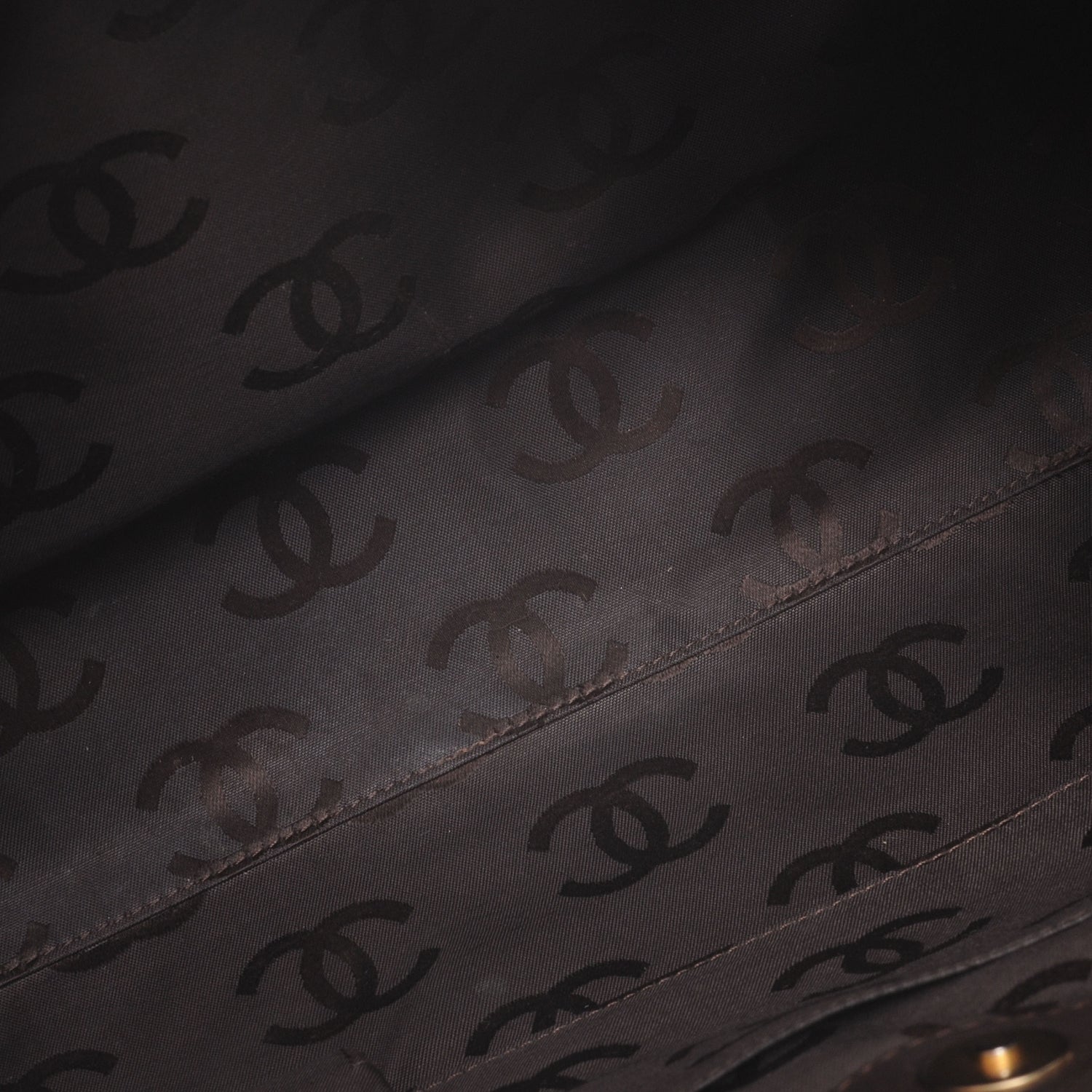 Chanel Caviar Quilted Shoulder Bag Brown 5 of 7