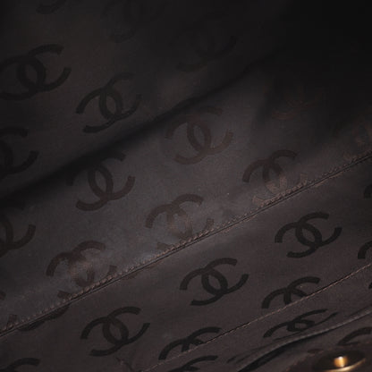 Chanel Caviar Quilted Shoulder Bag Brown 5 of 7