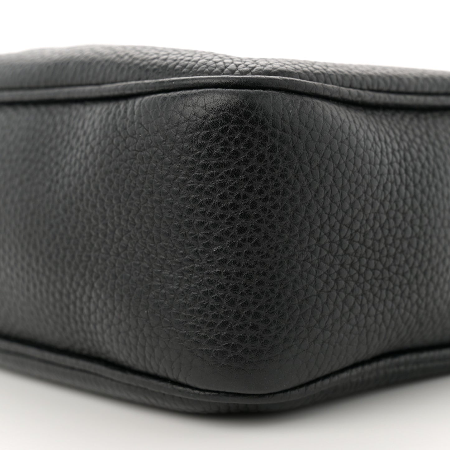 Pebbled Calfskin Small Soho Disco Bag Black