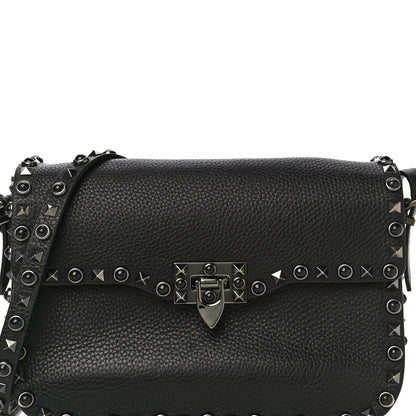 Valentino Garavani Pebbled Calfskin Onyx Medium Rockstud Rolling Flap Saddle Bag Black 21 of 21