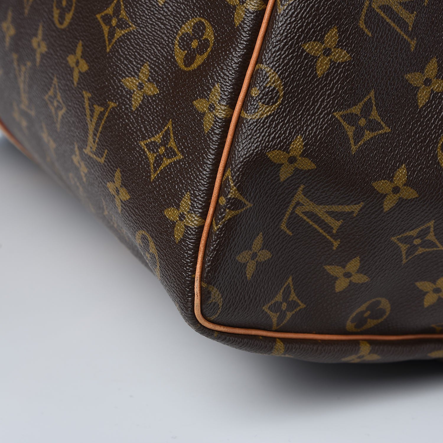 Louis Vuitton Monogram Keepall 60 16 of 16