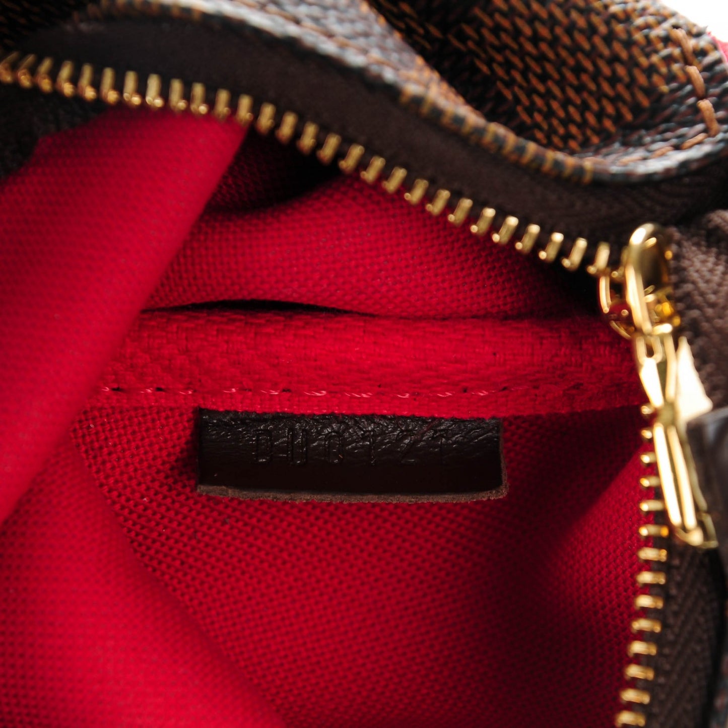 Damier Ebene Eva Clutch