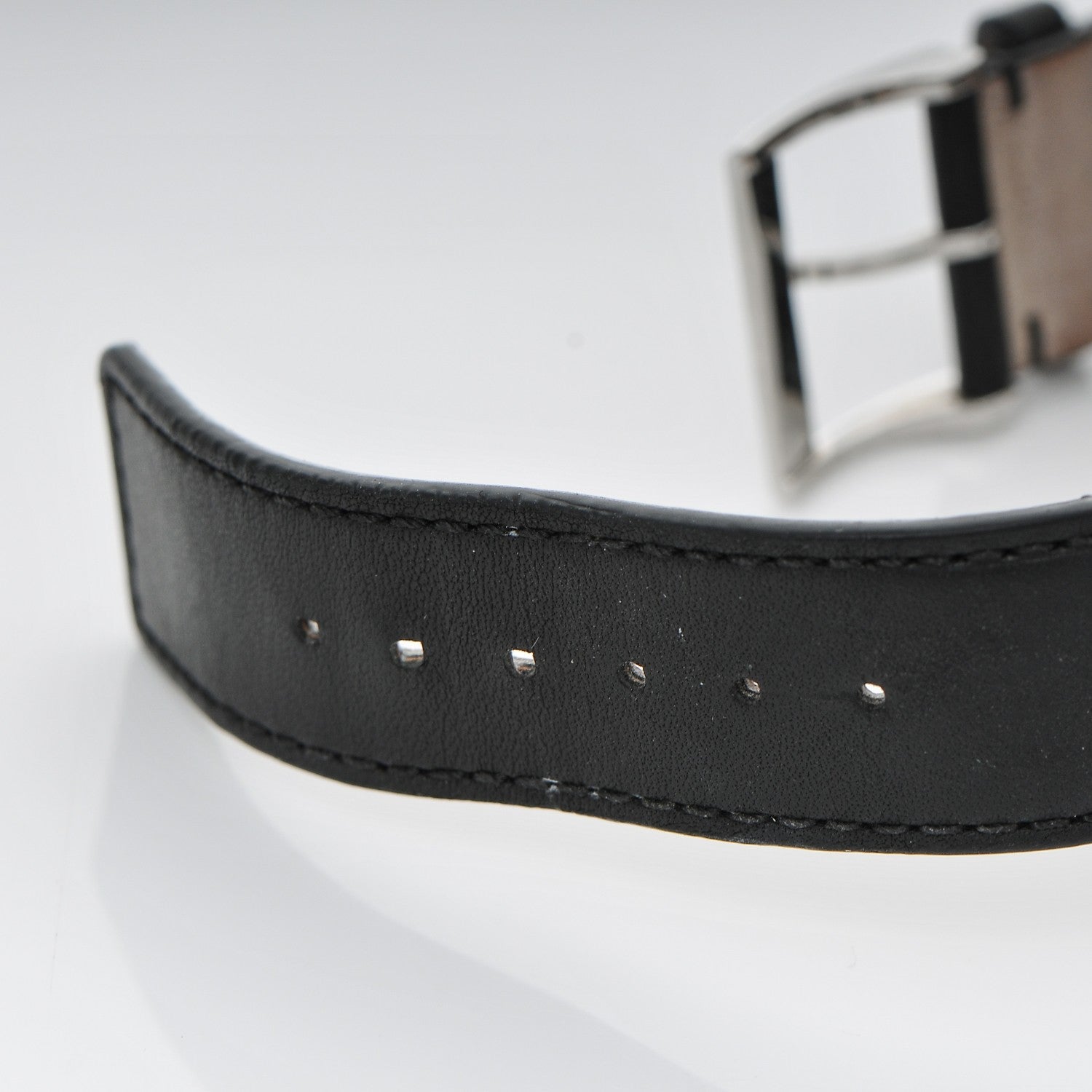 Gucci Stainless Steel Calfskin 42mm Interlocking G Quartz Watch Black 9 of 10
