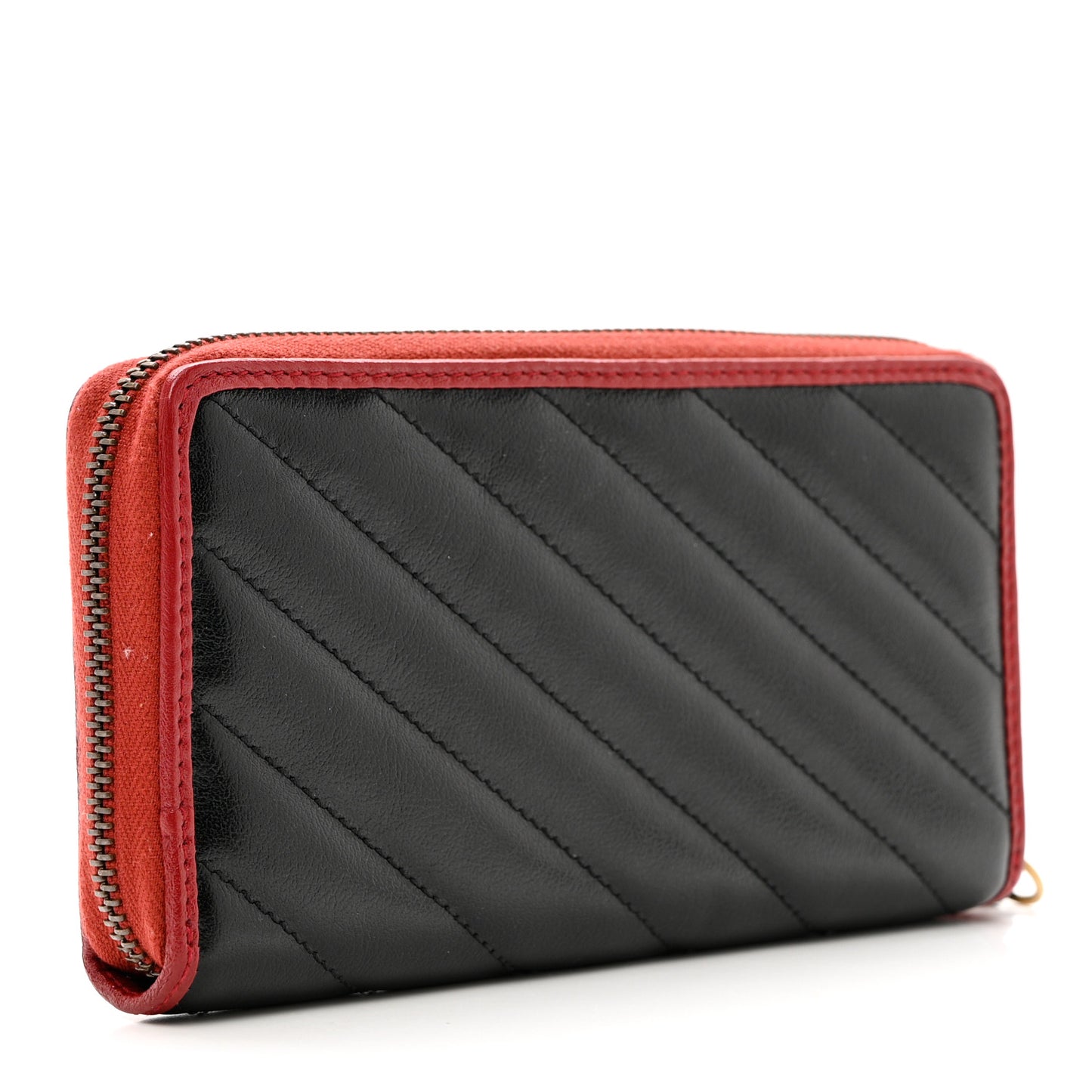 Vintage Effect Calfskin Matelasse Diagonal Torchon GG Marmont Zip Around Wallet Black Romantic Cherry