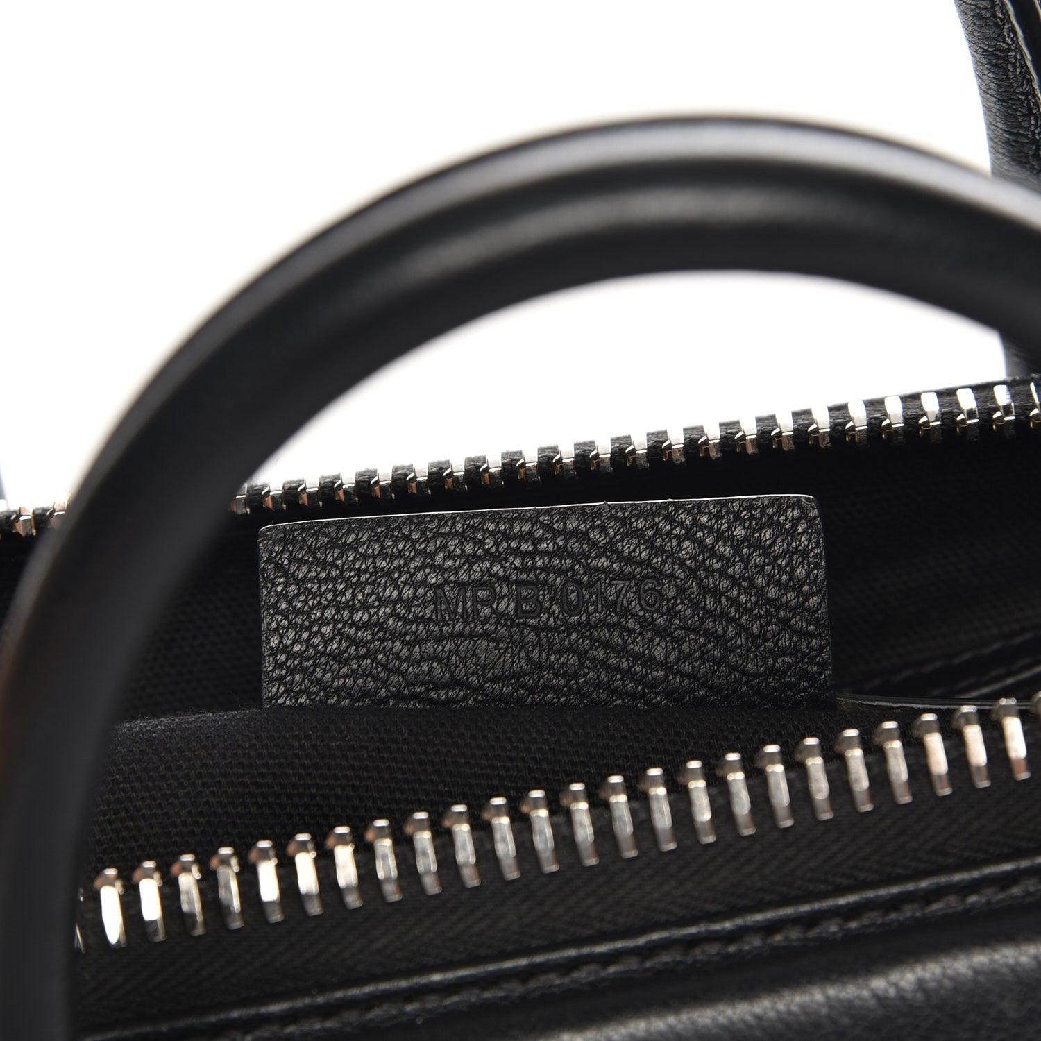Givenchy Sugar Goatskin Medium Antigona Black 8 of 9