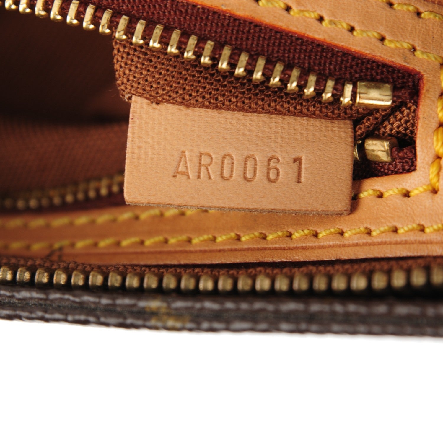 Louis Vuitton Monogram Trotteur 7 of 7