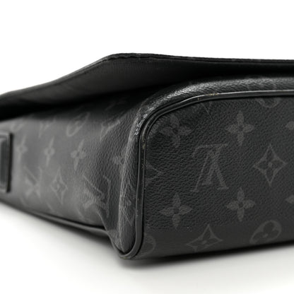 Louis Vuitton Monogram Eclipse District MM 7 of 12