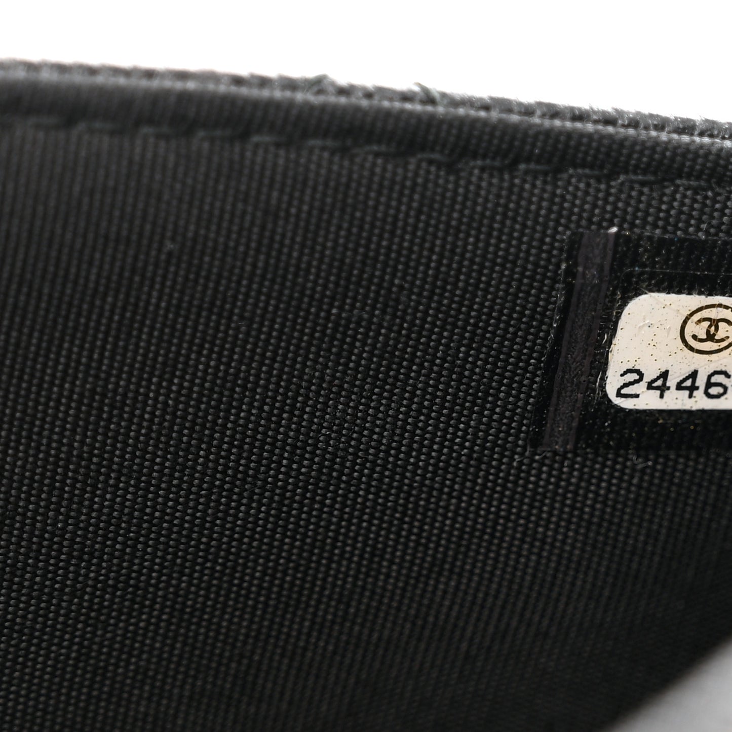 Caviar Quilted Golden Class Wallet On Chain WOC Black