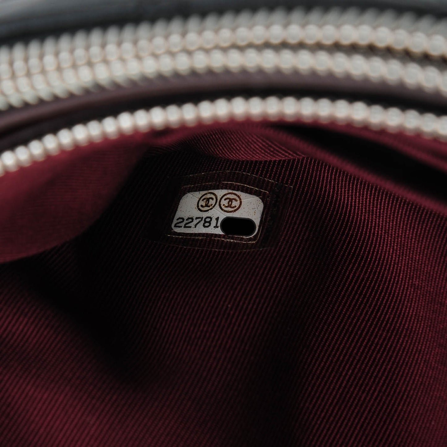 Lambskin Quilted Small Clutch With Chain Black