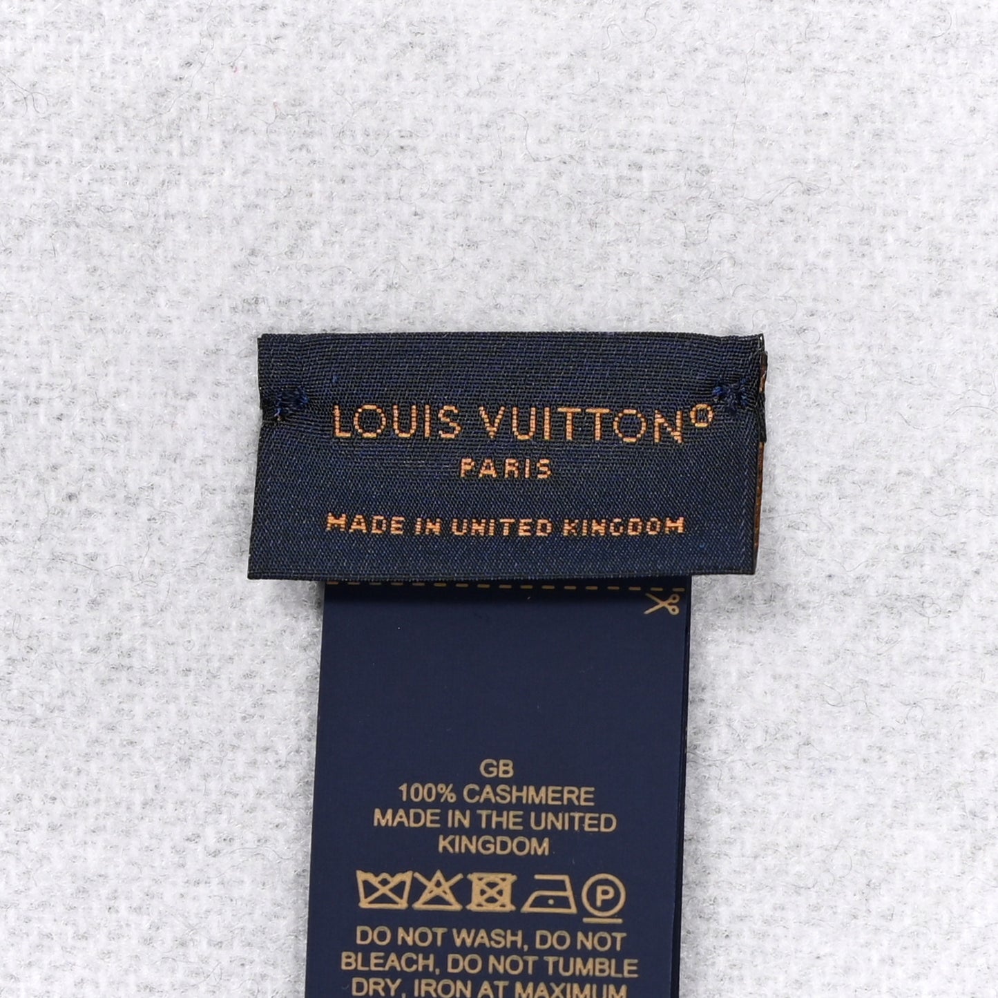Cashmere Monogram Reykjavik Scarf Black