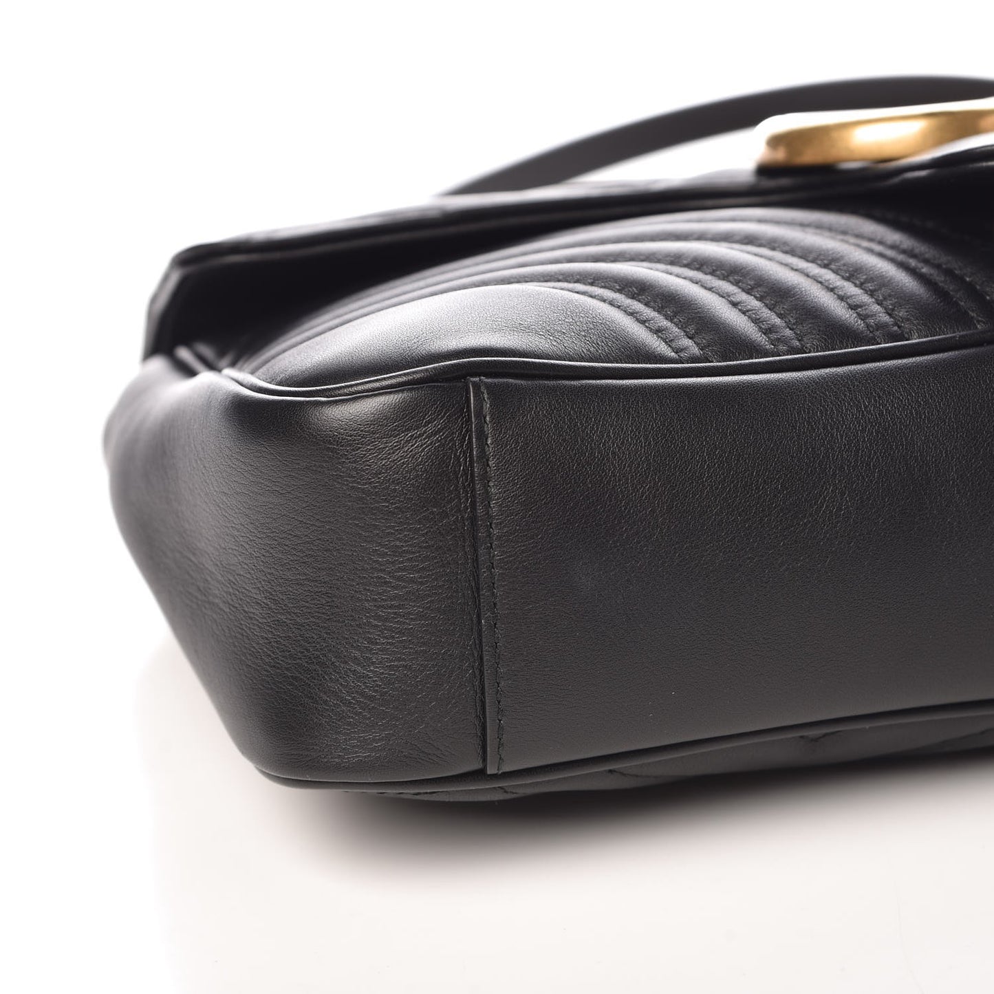 Calfskin Matelasse Medium GG Marmont Shoulder Bag Black