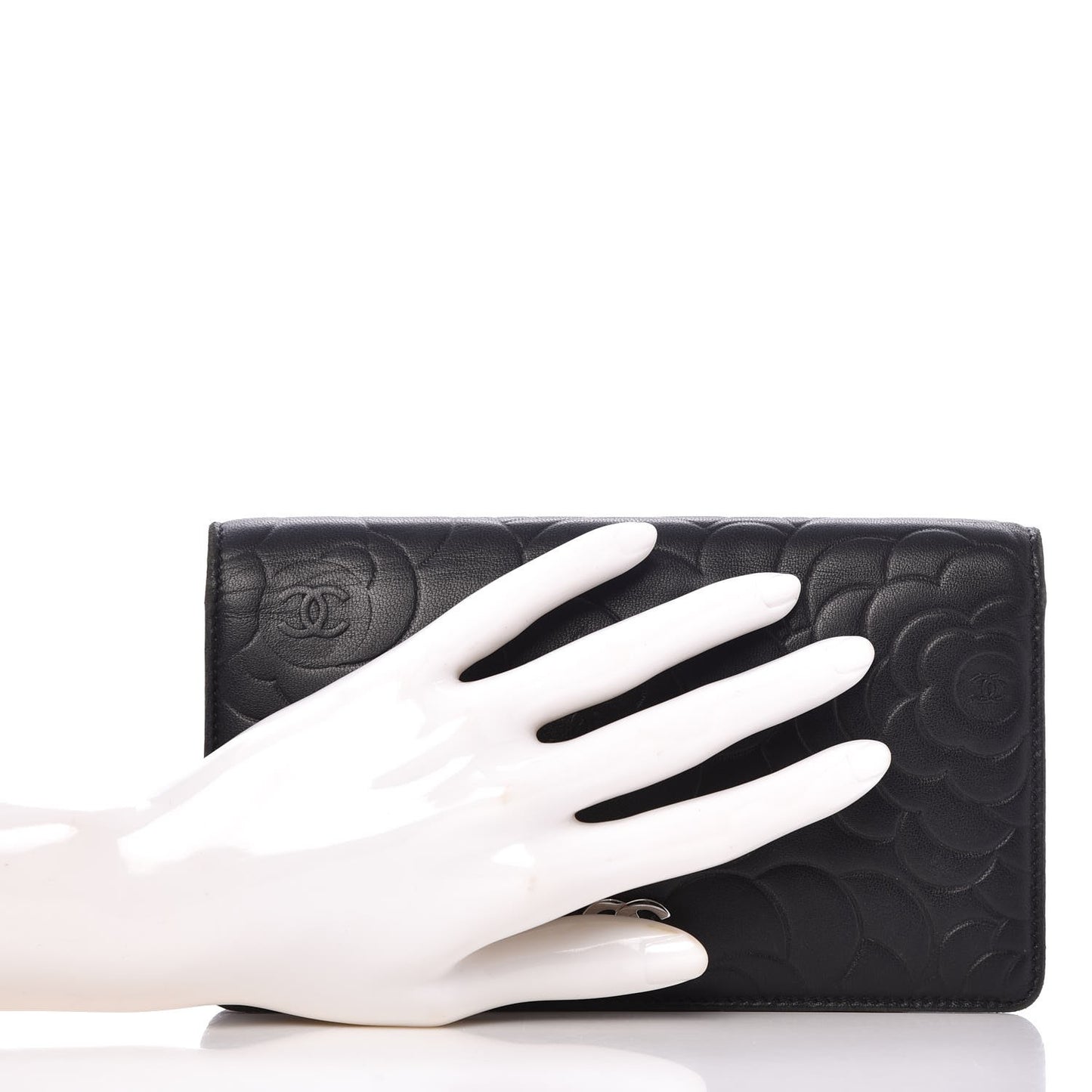 Lambskin Camellia Embossed Yen Wallet Black