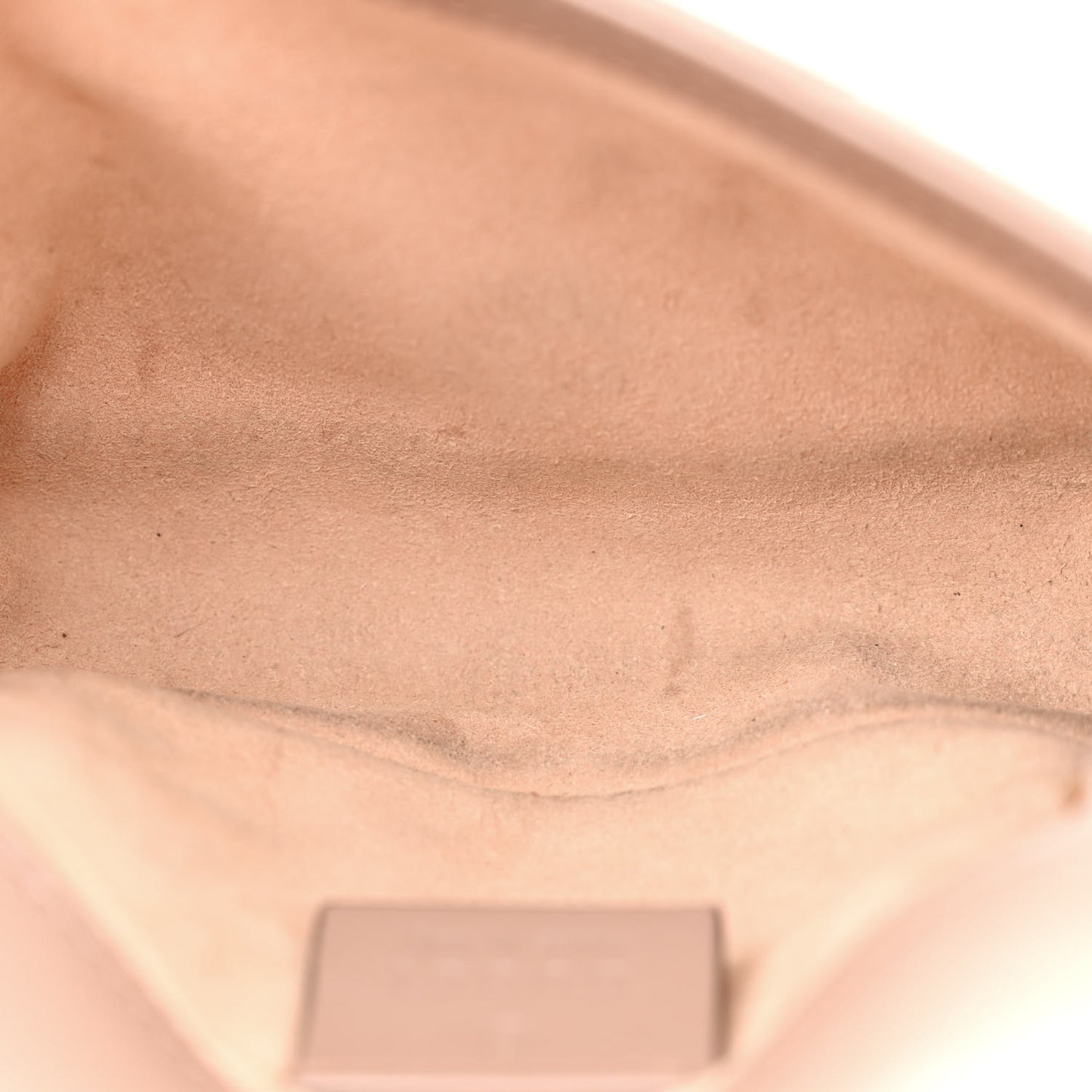 Calfskin Matelasse Super Mini GG Marmont Shoulder Bag Porcelain Rose