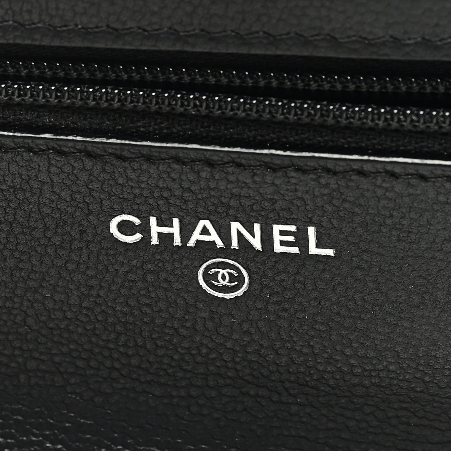 Grained Calfskin Quilted CC Box Wallet On Chain WOC Black