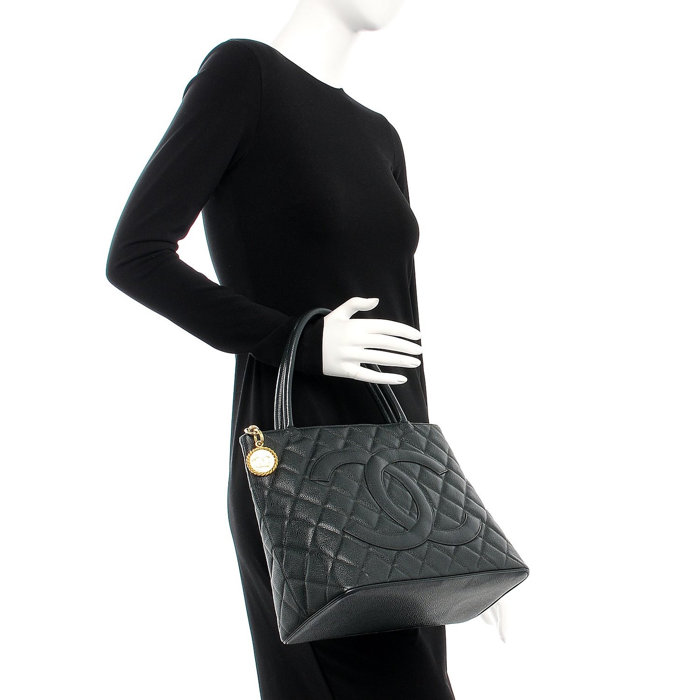 Caviar Quilted Medallion Tote Dark Green