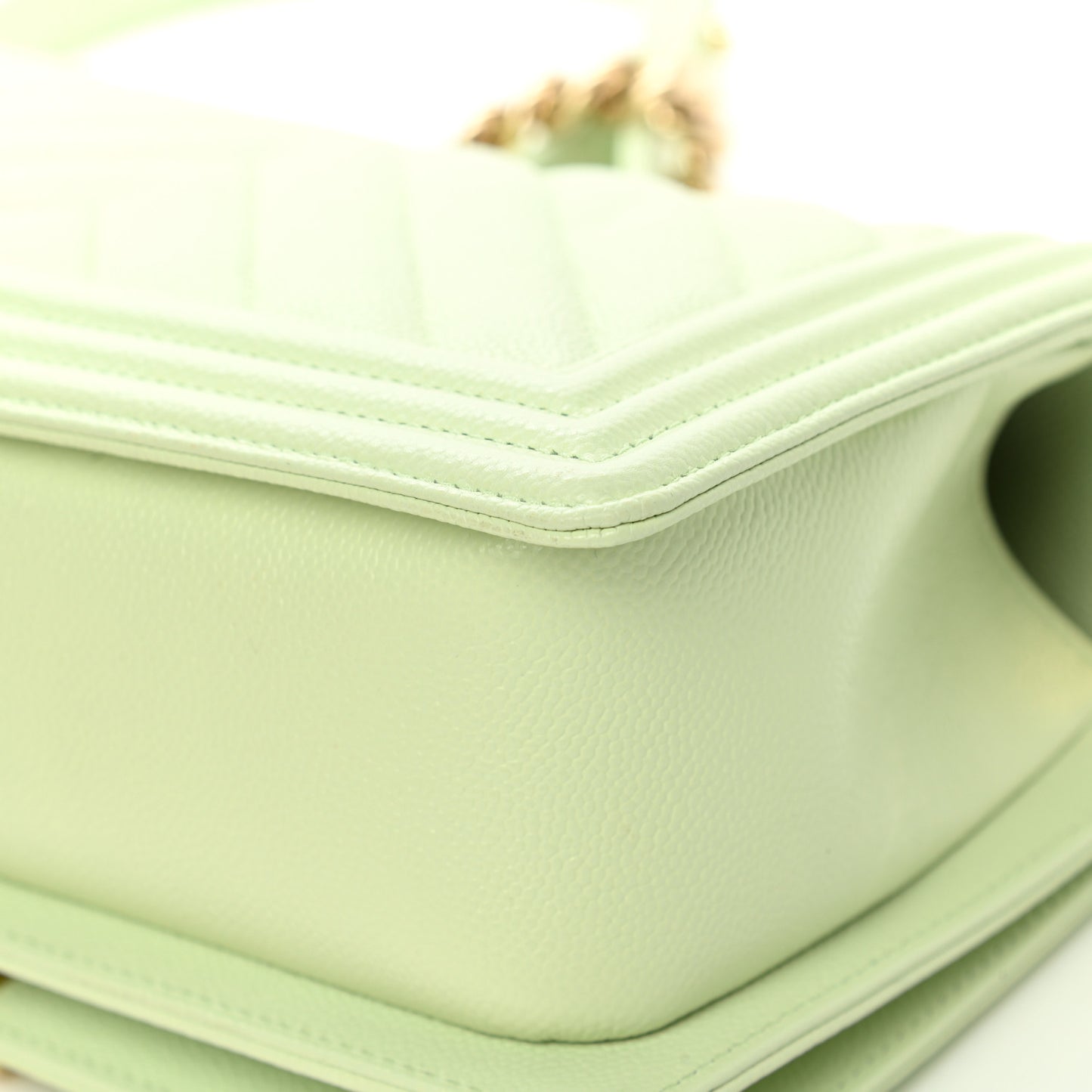 Caviar Chevron Quilted Medium Boy Flap Light Green