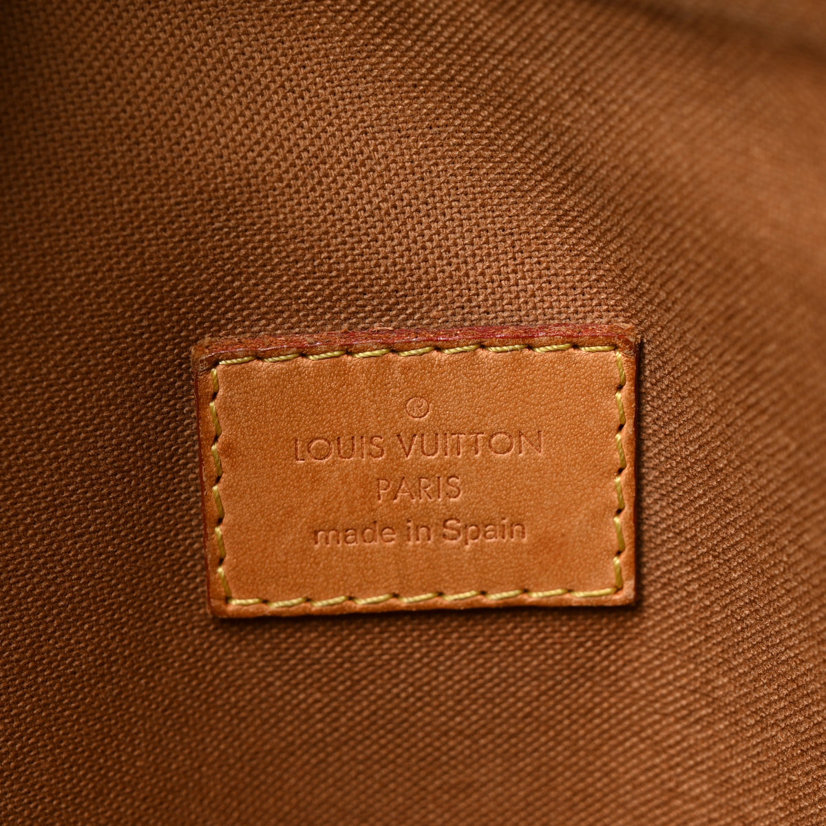 Louis Vuitton Monogram Cabas Beaubourg 6 of 9