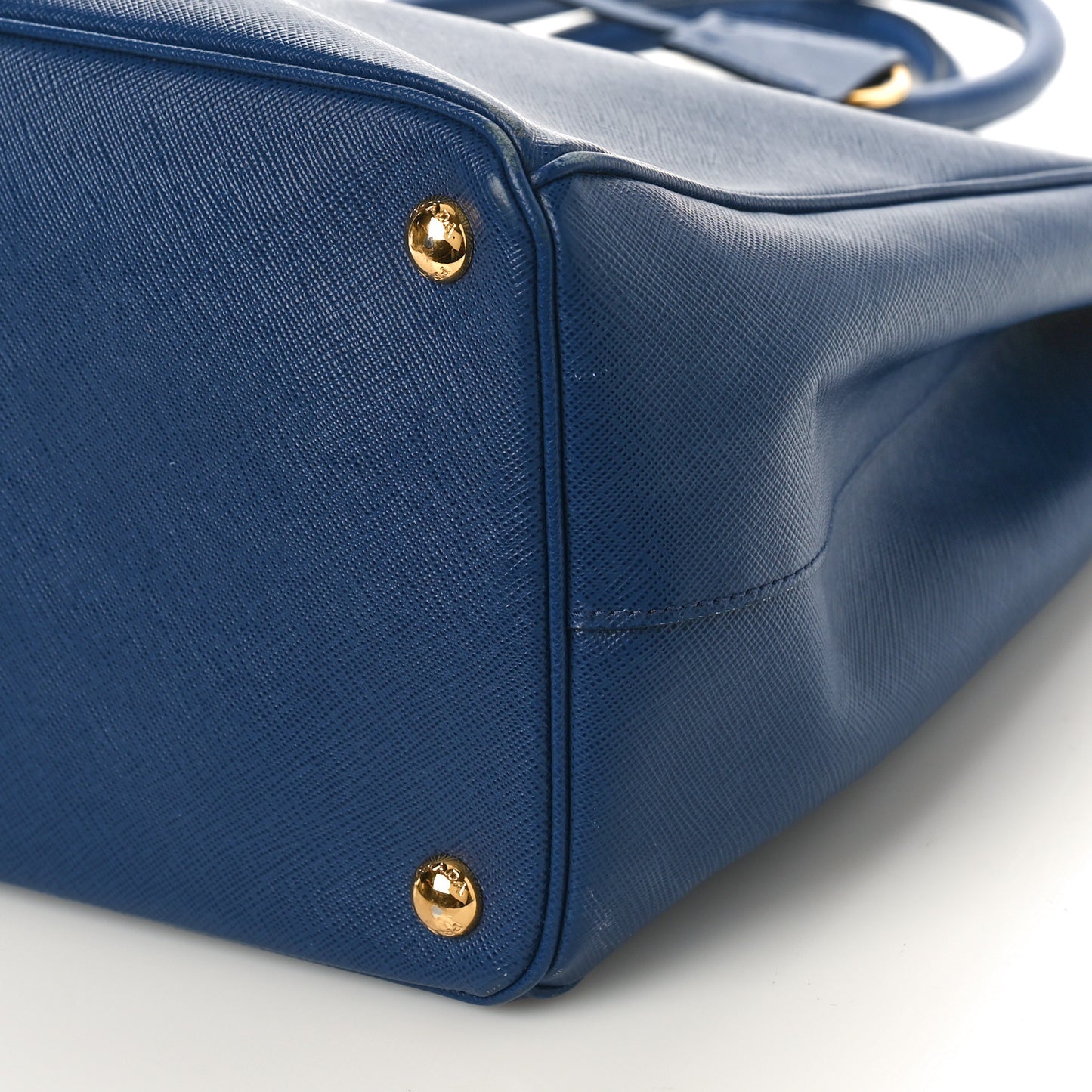 Saffiano Lux Large Double Zip Tote Bluette