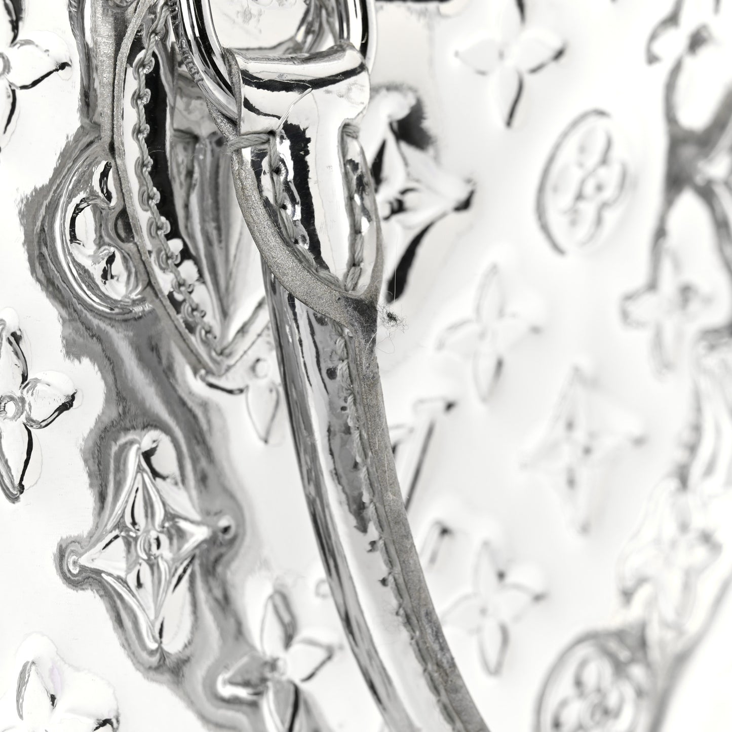Monogram Miroir Lockit Silver