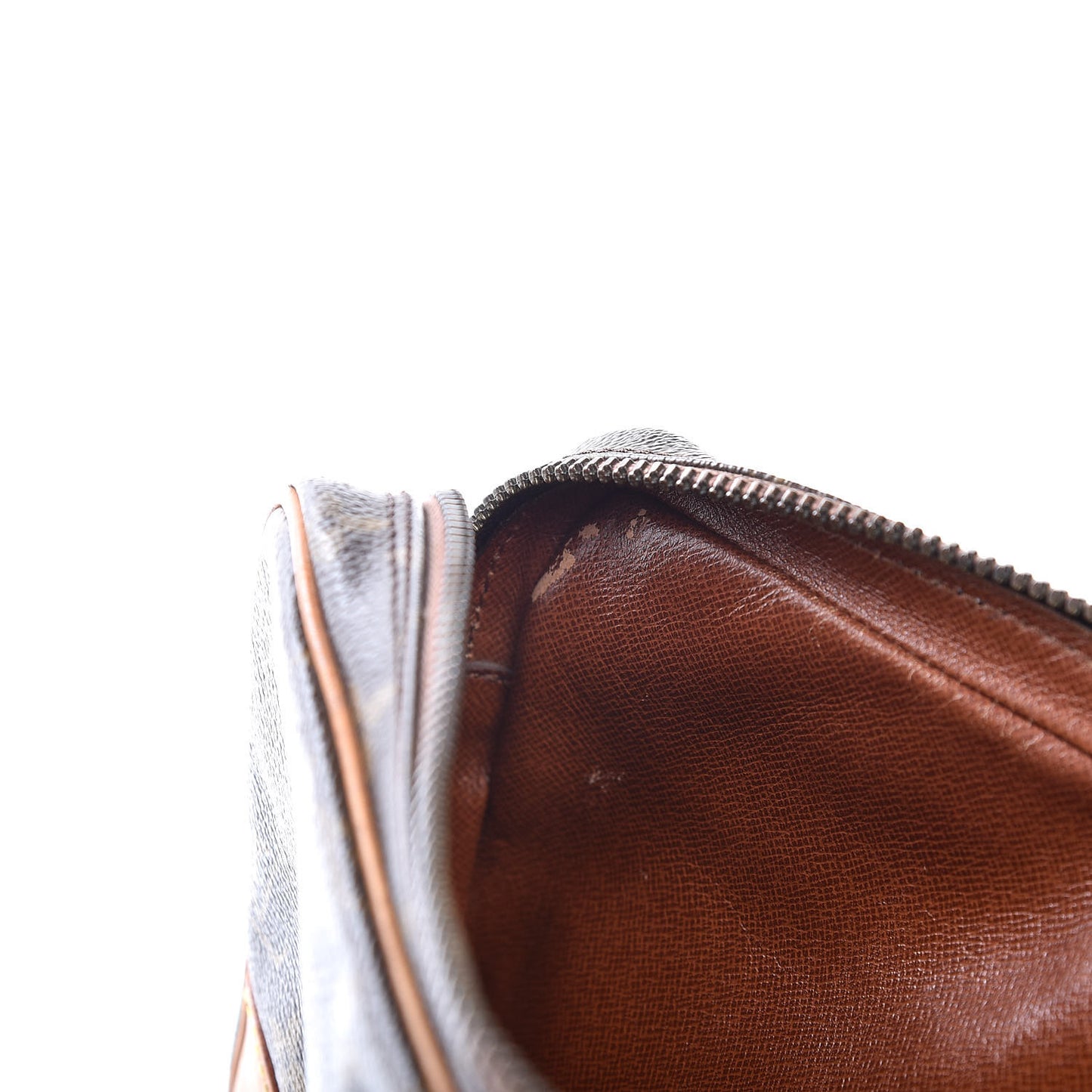 Monogram Pochette Marly Dragonne 26