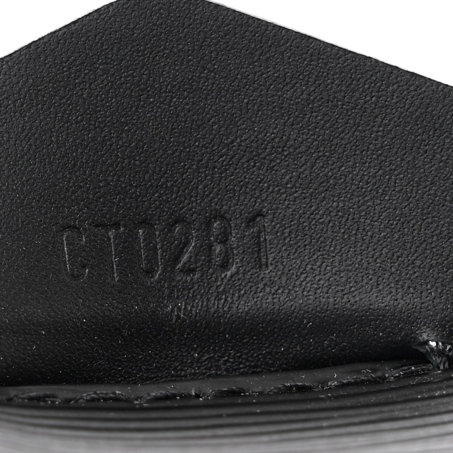 Epi Easy Pouch On Strap Black