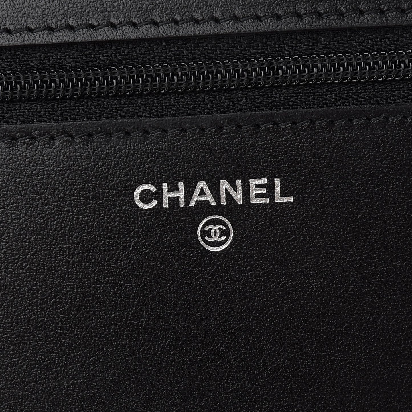 Caviar Quilted Boy Wallet On Chain WOC Black