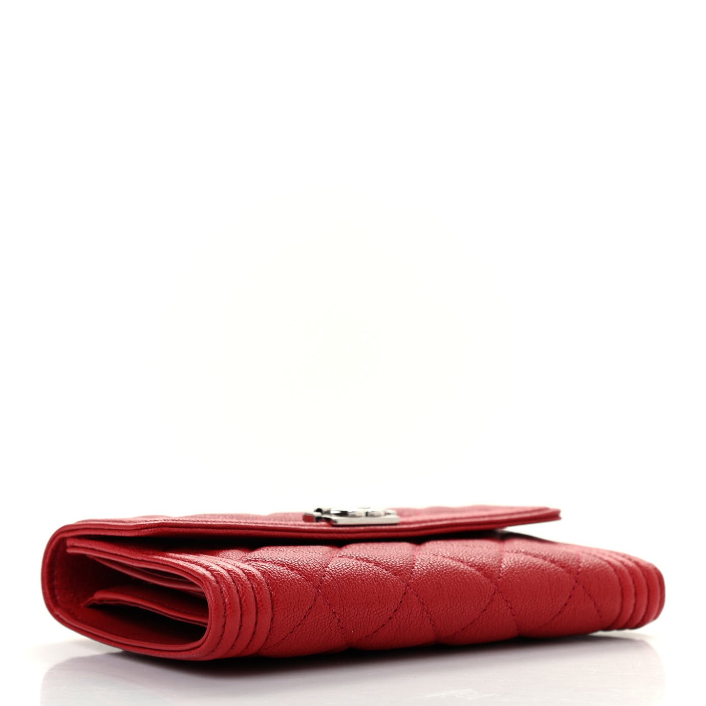 Caviar Quilted Medium Boy Flap Wallet Red