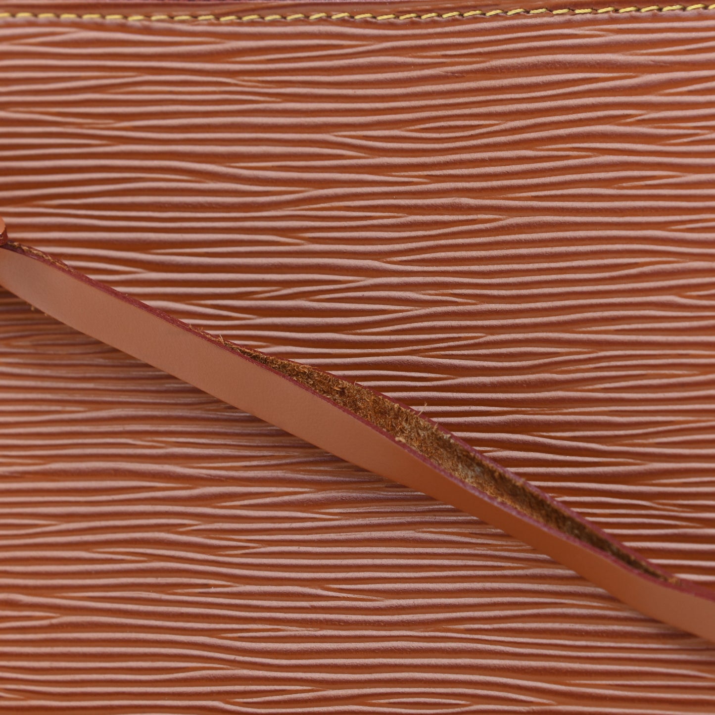 Epi Pochette Accessories 24 Cipango