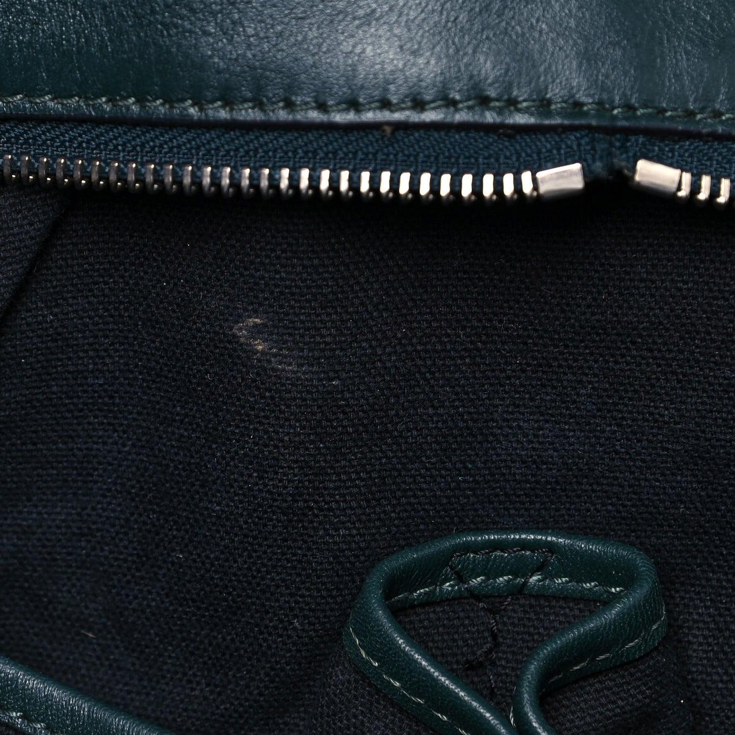 Pebbled Calfskin Large Skull Padlock Zip Around Tote Dark Green