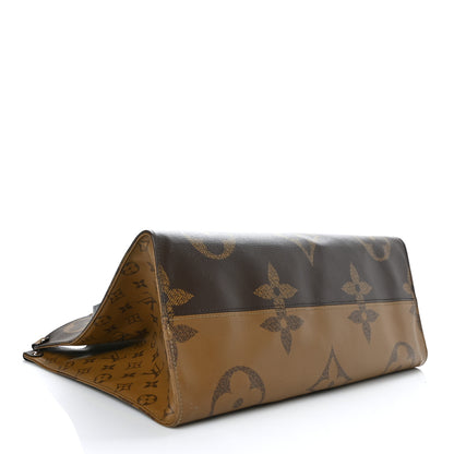 Louis Vuitton Reverse Monogram Giant Onthego GM 4 of 9