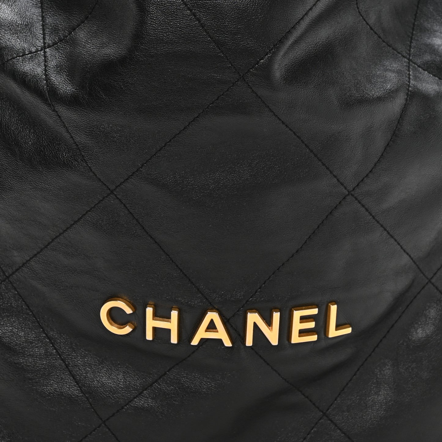 Shiny Calfskin Quilted Chanel 22 Black