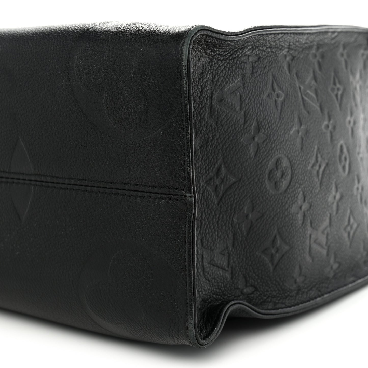 Empreinte Monogram Giant Onthego MM Black