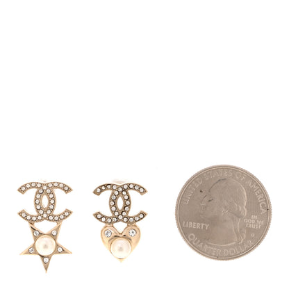 Chanel Crystal Pearl Charming Winter CC Star Heart Earrings Gold 2 of 5