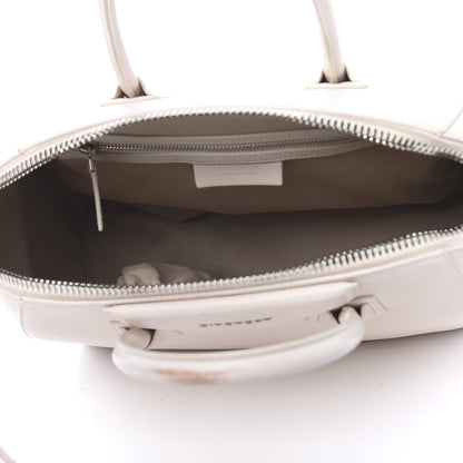Givenchy Sugar Goatskin Medium Antigona Ivory 6 of 24
