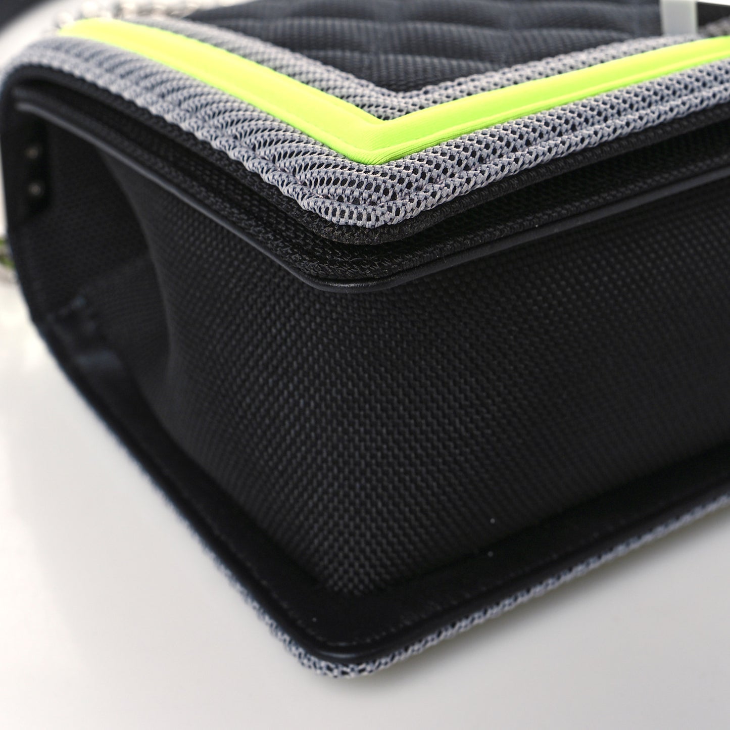 Canvas Quilted Medium Fluo Boy Flap Black Grey Yellow