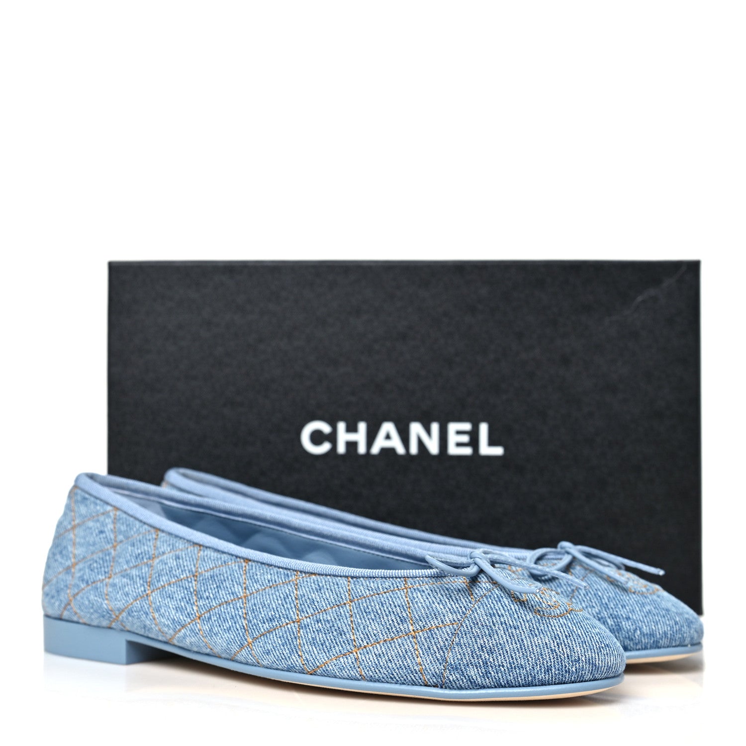 Chanel Washed Denim Quilted Cap Toe CC Ballerina Flats 38.5 Light Blue 10 of 10