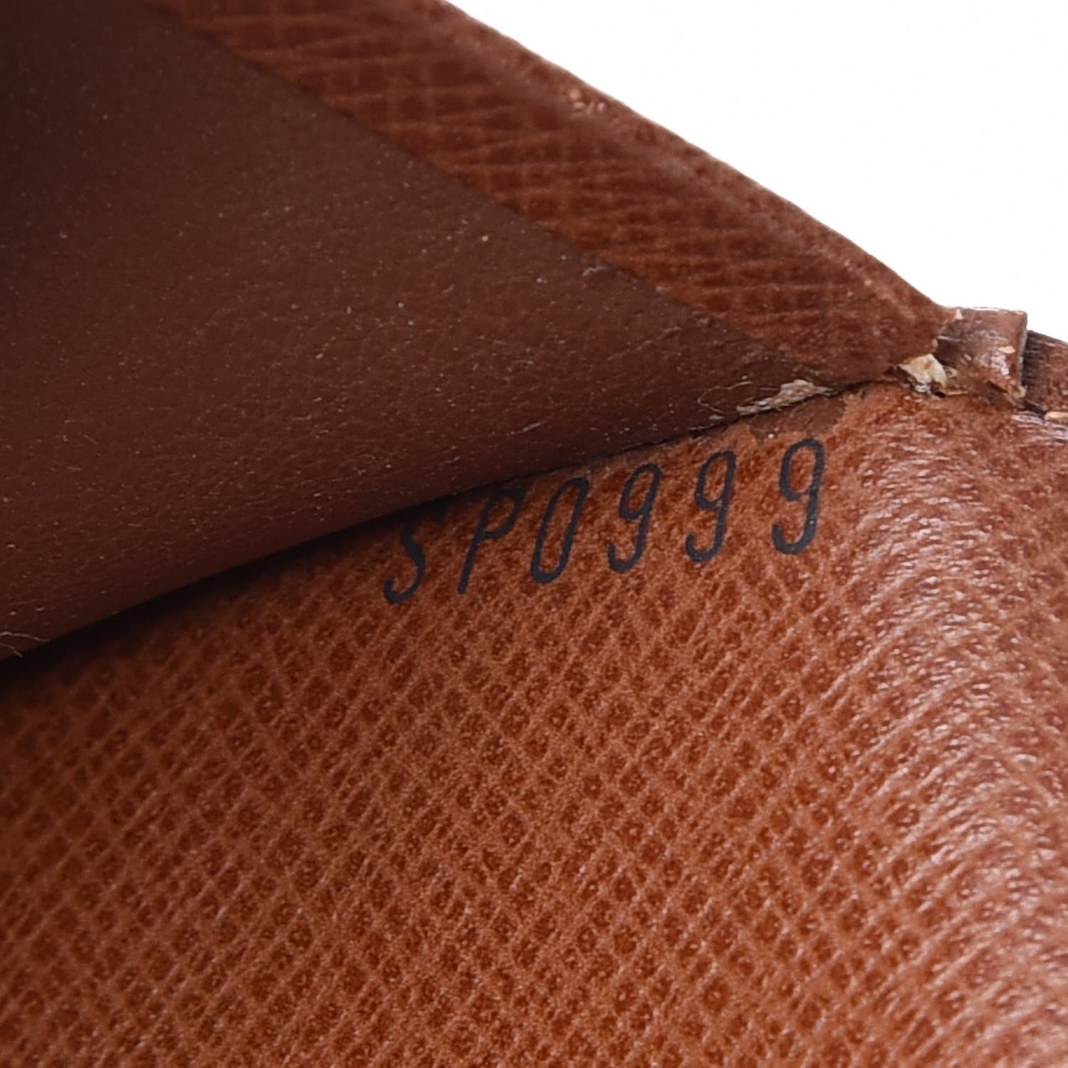 Louis Vuitton Monogram Medium Ring Agenda Cover 7 of 7