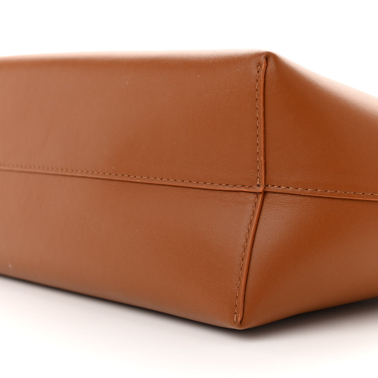Smooth Calfskin M Frame Bag Camel