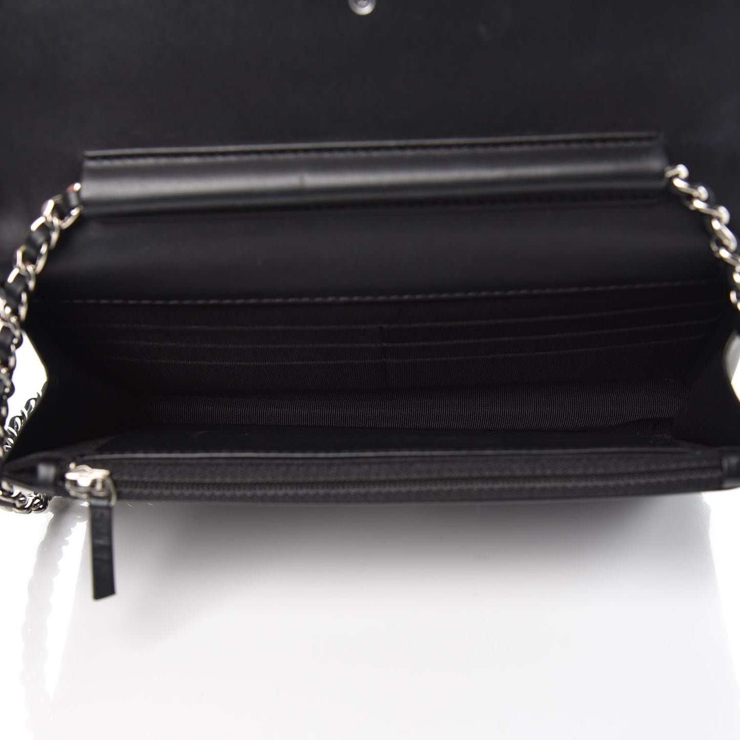 Patent Quilted Wallet On Chain WOC Black